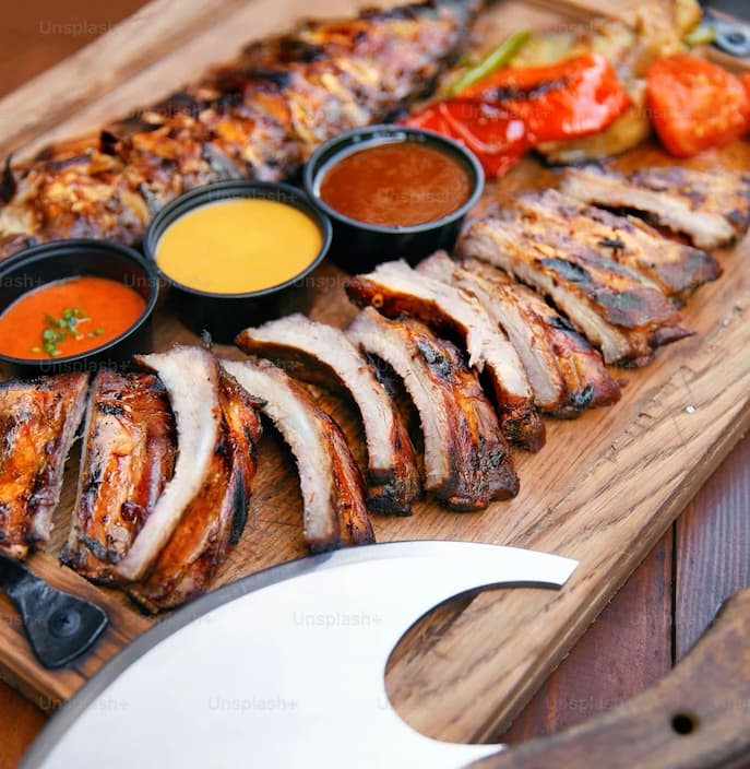 ღორის ნეკნები თაფლის და სოიოს სოუსით, ღუმელში გამომცხვარი რეცეპტი