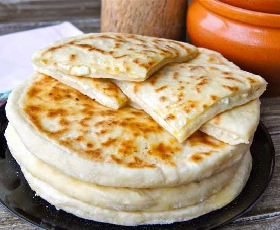 khachapuri-tapaze